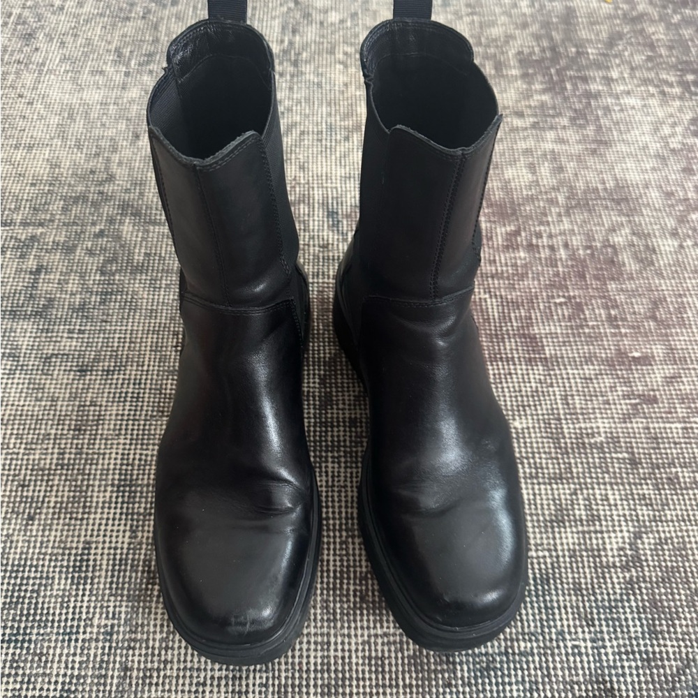 Vagabond Black Boots